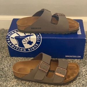 Birkenstock Arizona slides